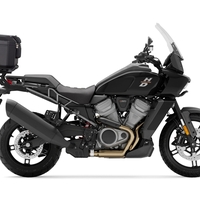 Монтажен комплект за куфари SHAD TOP MASTER HARLEY 1250 PAN AMERICA '21