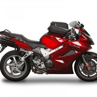 Монтажен комплект за куфари SHAD 3P SYSTEM HONDA VFR 800 '02-'13