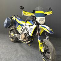 Husqvarna SM Super moto 701 2018г 1,500км