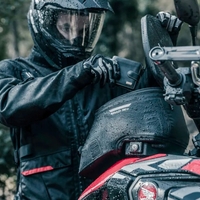 Мото чанта за резервоар SHAD WATERPROOF TR10CL със заключване