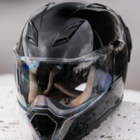 Каска ICON Ultraflite™ Solid MIPS® BLACK GLOSS
