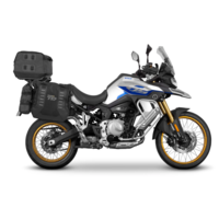 Монтажен комплект за куфари SHAD 4P SYSTEM VOGE 900 DSX '24