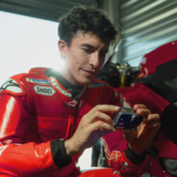 Екшън камера Insta360 ACE PRO 2 DUAL BATTERY MM93 Edition