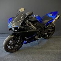 Yamaha YZF-R1 Big Bang 2014