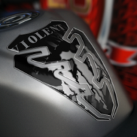 Протектор за резервоар ONEDESIGN CGEXBKP/PR3481