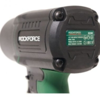 ПНЕВМАТИЧЕН ГАЙКОВЕРТ С КЪС ШПИНДЕЛ 1450 NМ 1/2″ ROCKFORCE С ВЛОЖКИ И КУФАР