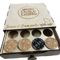 Дървена поставка за капсули Dolce Gusto