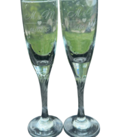 Гравирани сватбени чаши с име