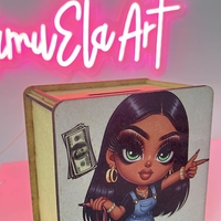 Лукс дървена касичка с цветен UV печат Girl power