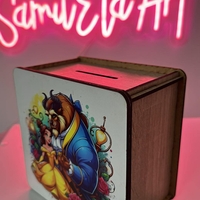 Лукс дървена касичка с цветен UV печат Красавицата и звяра