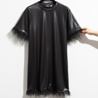 Черна мини рокля с пера DIVA