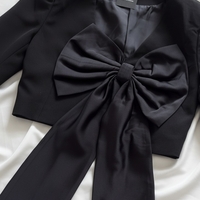 Черна блуза тип късо сако със сатенена панделка Arielle