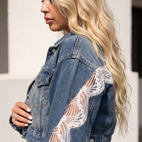 Femme 13 Denim – Дамско дънково яке с дантела