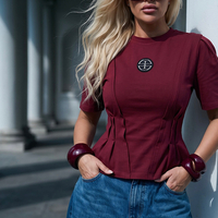 Couture Tee- Дамска бордо тениска