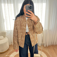 Златен бомбър/яке с пайети