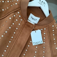 Bomber Chic Brown - яке/бомбър от набук с кабзи