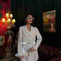 Костюм “Elegance Pleat” – късо сако и плисирана пола