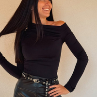 Jet Off-Shoulder Triko Блуза