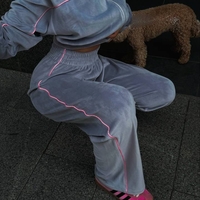 Velour Touch Set Grey – спортен екип от мек велур