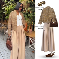 Златен бомбър/яке с пайети