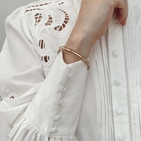 Lace Chic - Елегантна дамска риза с бродерия