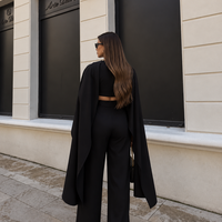 “ Noir Cape” - Елегантен комплект
