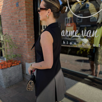 Luxe Dress в Черно