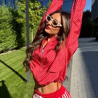 “ Bella “ red - спортен екип  с дантела