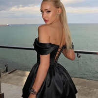“ Noir” Елегантна сатенена рокля