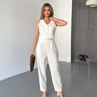Capri Chic White - Комплект топ/елек и панталон с капси