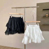 „Romantic Layers“ White - пола с дантела