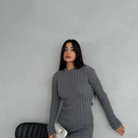 Къса плетена рокля „CozyCharm“ с връзки на бедрото