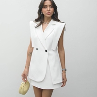 Елегантен костюм “Bold Elegance” – пола и безръкавно сако White