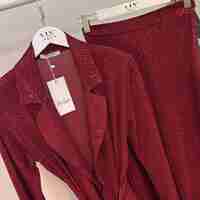 “Shine Party Suit” red – Елегантен костюм с пайети