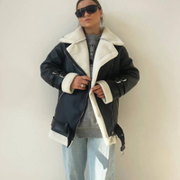 Winter Glow – кожено яке с каракул