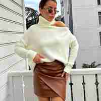 Кожена пола „Elegance“ Mocha с висока талия