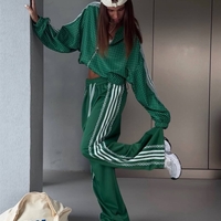 “ Bella “ green - спортен екип  с дантела