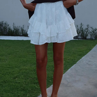 „Romantic Layers“ White - пола с дантела