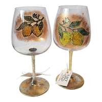 ЧАШИ ЗА ВИНО С ЛИМОНИ