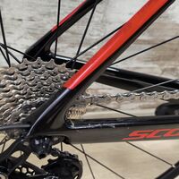 Scott Foil 30 105 R7000 Shimano/Syncros | L