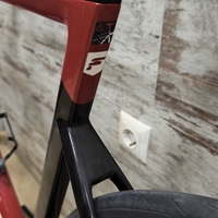 Focus Izalco Max Ultegra Di2 Disc DT Swiss ARC 1450 DiCut | 56