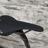 Ridley Fenix SLiC Disc Shimano 105 DI2 Novatec Tubeless | M