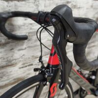 Scott Foil 30 105 R7000 Shimano/Syncros | L