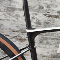 Giant Defy Pro 1 Disc 105 Di2/Ultegra Aeolus Pro 37 Tubeless | S