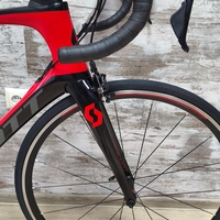 Scott Foil 30 105 R7000 Shimano/Syncros | L