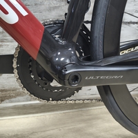 Focus Izalco Max Ultegra Di2 Disc DT Swiss ARC 1450 DiCut | 56