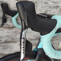 Bianchi Oltre RC Disc SRAM Red AXS Quarq Powermeter Speed 40T Carbon | 57