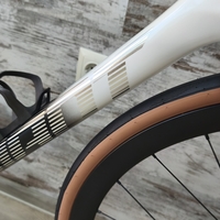 Giant Defy Pro 1 Disc 105 Di2/Ultegra Aeolus Pro 37 Tubeless | S