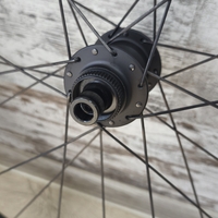 Карбонови капли Bontrager Aeolus Elite 35 TLR Disc R3 Tubeless | HG