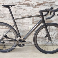 DEMO Scott Addict RC30 105 Di2 Syncros Capital 1.0 | L